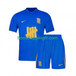 Maillot Domicile Birmingham City 2025-2026 Manches Courtes Jeune Enfant(+shorts)