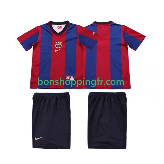 Maillot Rétro Domicile FC Barcelone 1998 1999 Manches Courtes Jeune Enfant(+shorts) Maillot Rétro Domicile FC Barcelone 1998 1999 Manches Courtes Jeune Enfant(+shorts)