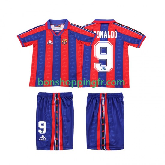 Maillot Rétro Domicile FC Barcelone Ronaldo 1996 1997 Manches Courtes Jeune Enfant(+shorts) Maillot Rétro Domicile FC Barcelone Ronaldo 1996 1997 Manches Courtes Jeune Enfant(+shorts)