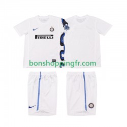 Maillot Rétro Extérieur Inter Milan 2010 2011 Manches Courtes Jeune Enfant(+shorts)