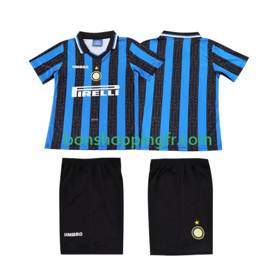 Maillot Rétro Domicile Inter Milan 1997 1998 Manches Courtes Jeune Enfant(+shorts) Maillot Rétro Domicile Inter Milan 1997 1998 Manches Courtes Jeune Enfant(+shorts)