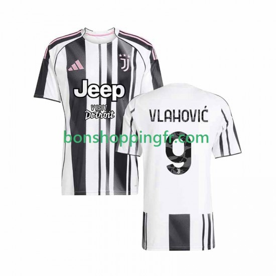 Maillot Domicile Juventus Vlahovic 9 2025-2026 Manches Courtes Homme