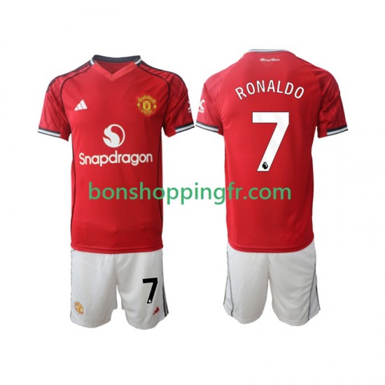 Maillot Domicile Manchester United Cristiano Ronaldo 7 2025-2026 Manches Courtes Jeune Enfant(+shorts) Maillot Domicile Manchester United Cristiano Ronaldo 7 2025-2026 Manches Courtes Jeune Enfant(+shorts)