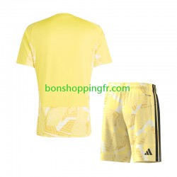 Maillot Domicile Aston Villa Gardien 2026-2027 Manches Courtes Jeune Enfant(+shorts)