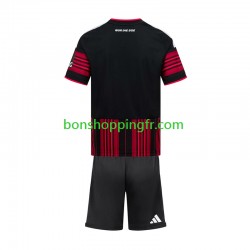 Maillot Domicile Eintracht Frankfurt 2026-2027 Manches Courtes Jeune Enfant(+shorts)