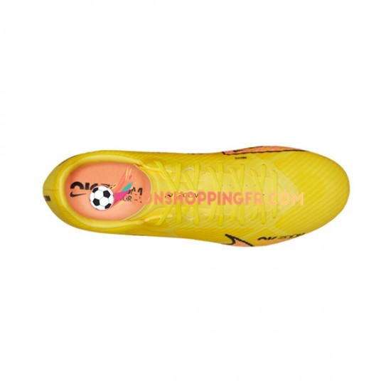 Nike Air Zoom Mercurial Vapor XV Academy SG Pro AC Lucent Chaussures de football Rose Jaune