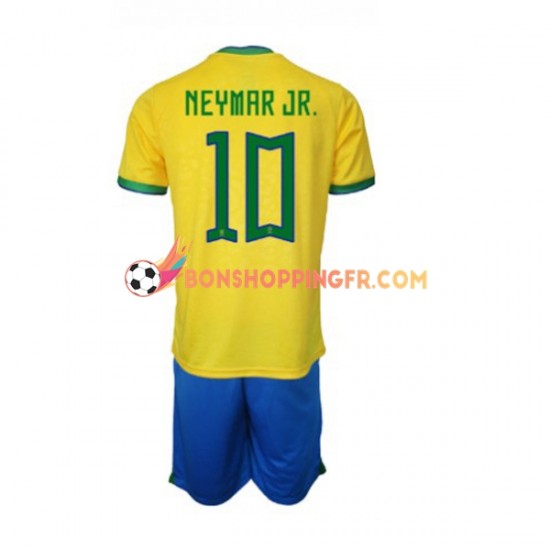 Maillot Domicile Brésil Neymar JR 10 Coupe du Monde 2022 Manches Courtes Jeune Enfant(+shorts)