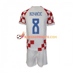 Maillot Domicile Croatie Kovacic 8 Coupe du Monde 2022 Manches Courtes Jeune Enfant(+shorts)