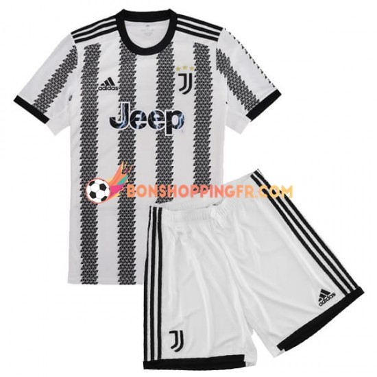 Maillot Domicile Juventus 2022-2023 Manches Courtes Jeune Enfant(+shorts)