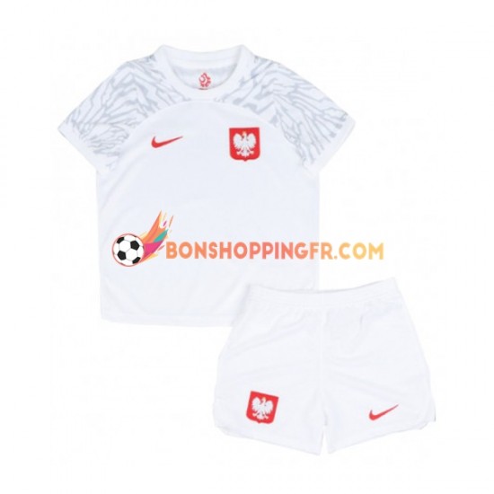 Maillot Domicile Pologne Coupe du Monde 2022 Manches Courtes Jeune Enfant(+shorts)