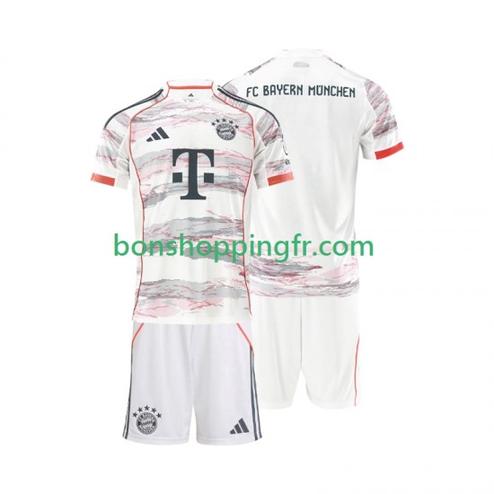Maillot Extérieur Bayern Munich 2025-2026 Manches Courtes Jeune Enfant(+shorts) Maillot Extérieur Bayern Munich 2025-2026 Manches Courtes Jeune Enfant(+shorts)