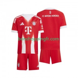Maillot Domicile Bayern Munich 2025-2026 Manches Courtes Jeune Enfant(+shorts)