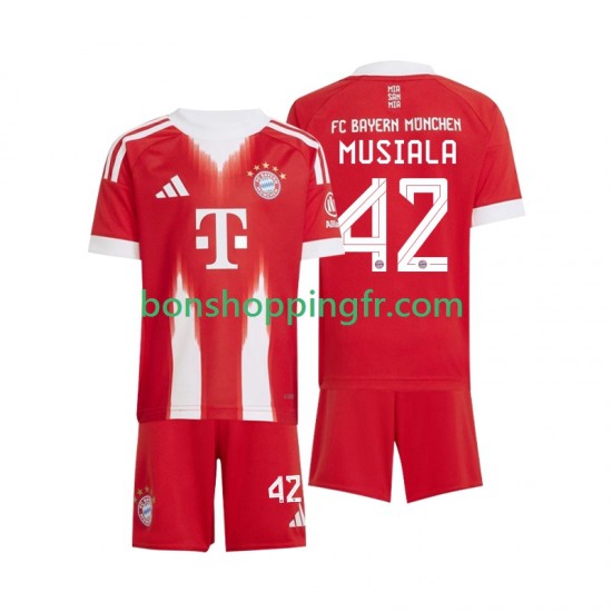 Maillot Domicile Bayern Munich Jamal Musiala 42 2025-2026 Manches Courtes Jeune Enfant(+shorts) Maillot Domicile Bayern Munich Jamal Musiala 42 2025-2026 Manches Courtes Jeune Enfant(+shorts)