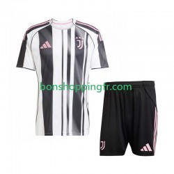 Maillot Domicile Juventus 2025-2026 Manches Courtes Jeune Enfant(+shorts)