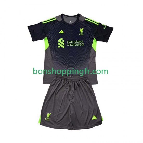 Maillot Domicile Liverpool Gardien 2025-2026 Manches Courtes Jeune Enfant(+shorts) Maillot Domicile Liverpool Gardien 2025-2026 Manches Courtes Jeune Enfant(+shorts)