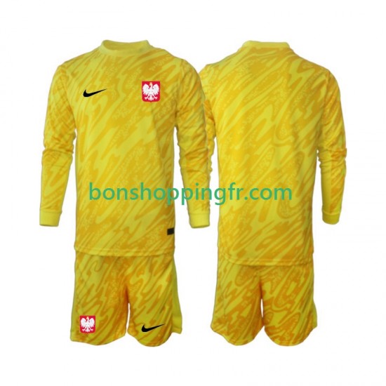 Maillot Domicile Pologne Gardien 2024 Manches Longues Jeune Enfant(+shorts) Maillot Domicile Pologne Gardien 2024 Manches Longues Jeune Enfant(+shorts)