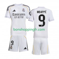 Maillot Domicile Real Madrid Kylian Mbappe 9 2025-2026 Manches Courtes Jeune Enfant(+shorts)