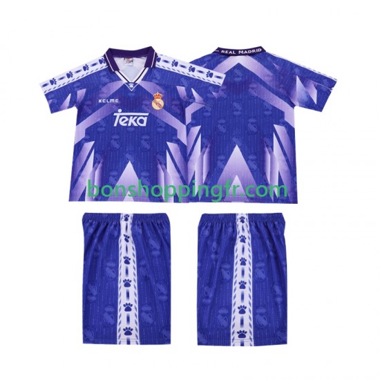 Maillot Rétro Extérieur Real Madrid 1996-1997 Manches Courtes Jeune Enfant(+shorts) Maillot Rétro Extérieur Real Madrid 1996-1997 Manches Courtes Jeune Enfant(+shorts)