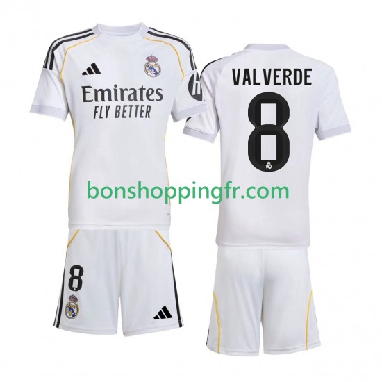 Maillot Domicile Real Madrid Valverde 8 2025-2026 Manches Courtes Jeune Enfant(+shorts) Maillot Domicile Real Madrid Valverde 8 2025-2026 Manches Courtes Jeune Enfant(+shorts)