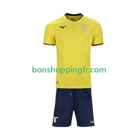 Maillot Extérieur SS Lazio 2024-2025 Manches Courtes Jeune Enfant(+shorts) Maillot Extérieur SS Lazio 2024-2025 Manches Courtes Jeune Enfant(+shorts)