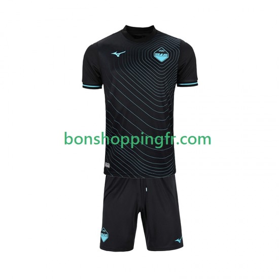 Maillot 3ème SS Lazio 2024-2025 Manches Courtes Jeune Enfant(+shorts) Maillot 3ème SS Lazio 2024-2025 Manches Courtes Jeune Enfant(+shorts)
