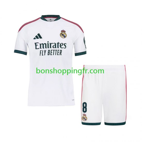 Maillot Domicile Real Madrid Federico Valverde 8 2026-2027 Manches Courtes Jeune Enfant(+shorts)