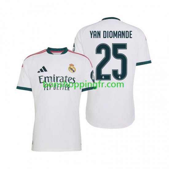 Maillot Domicile Real Madrid Yan Diomande 25 2026-2027 Manches Courtes Homme