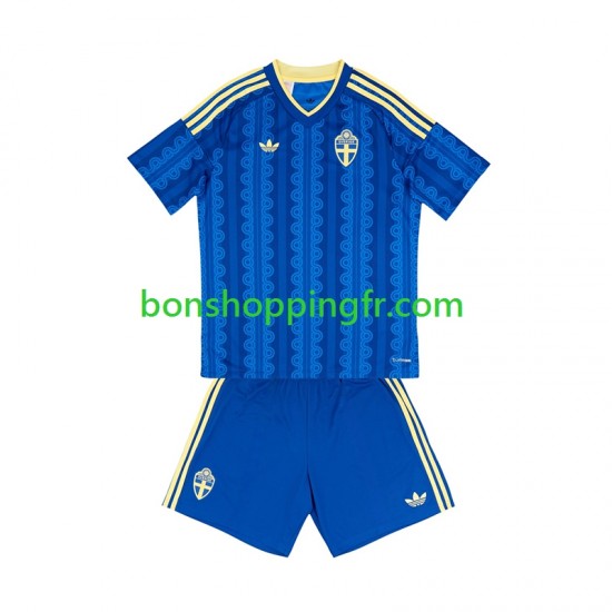 Maillot Extérieur Suède World Cup 2026 Manches Courtes Jeune Enfant(+shorts)